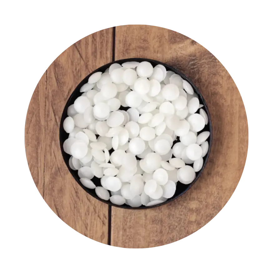 Glyceryl Stearate utilisé dans le peeling marin naturel à Kanea Tattoo & Beauty Toulon pour une peau lisse et nourrie.